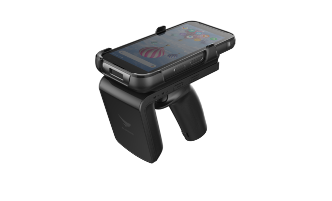 Mobilny czytnik RFID Bluebird RFR900